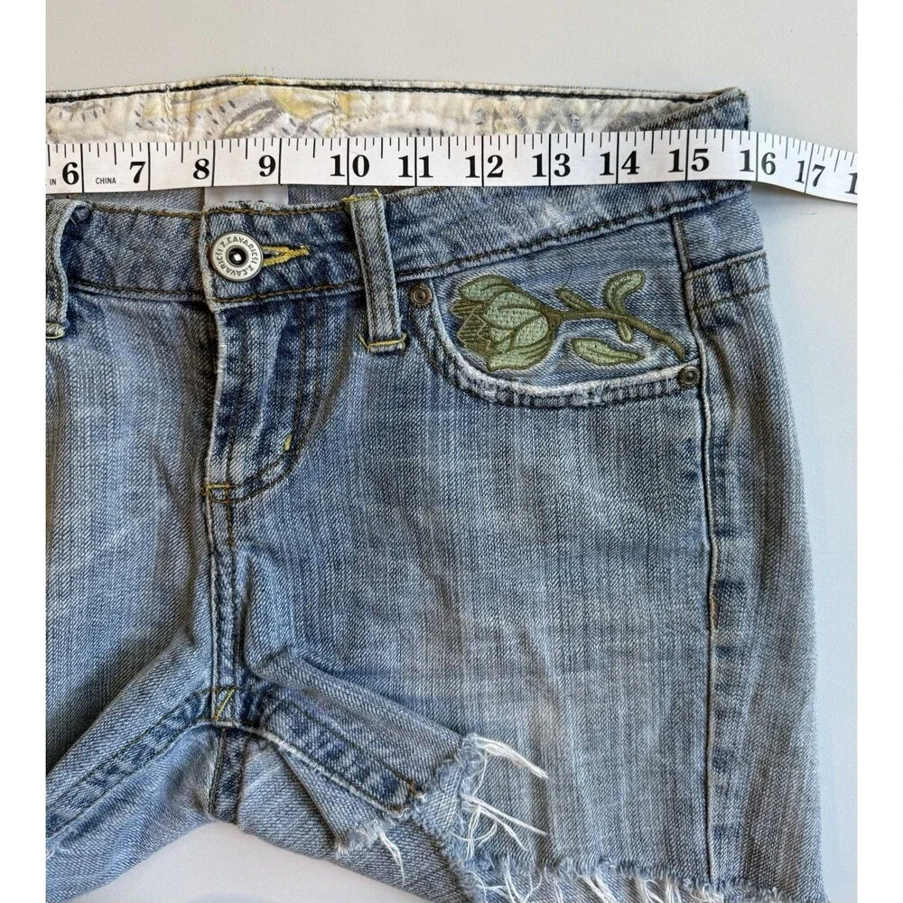 VTG Z Cavaricci Womens Cut Off Denim Shorts Sz 3 Destroyed Frayed 90s Y2K